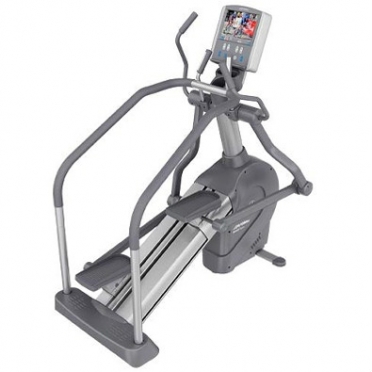 Life Fitness Summit Trainer 95 Le